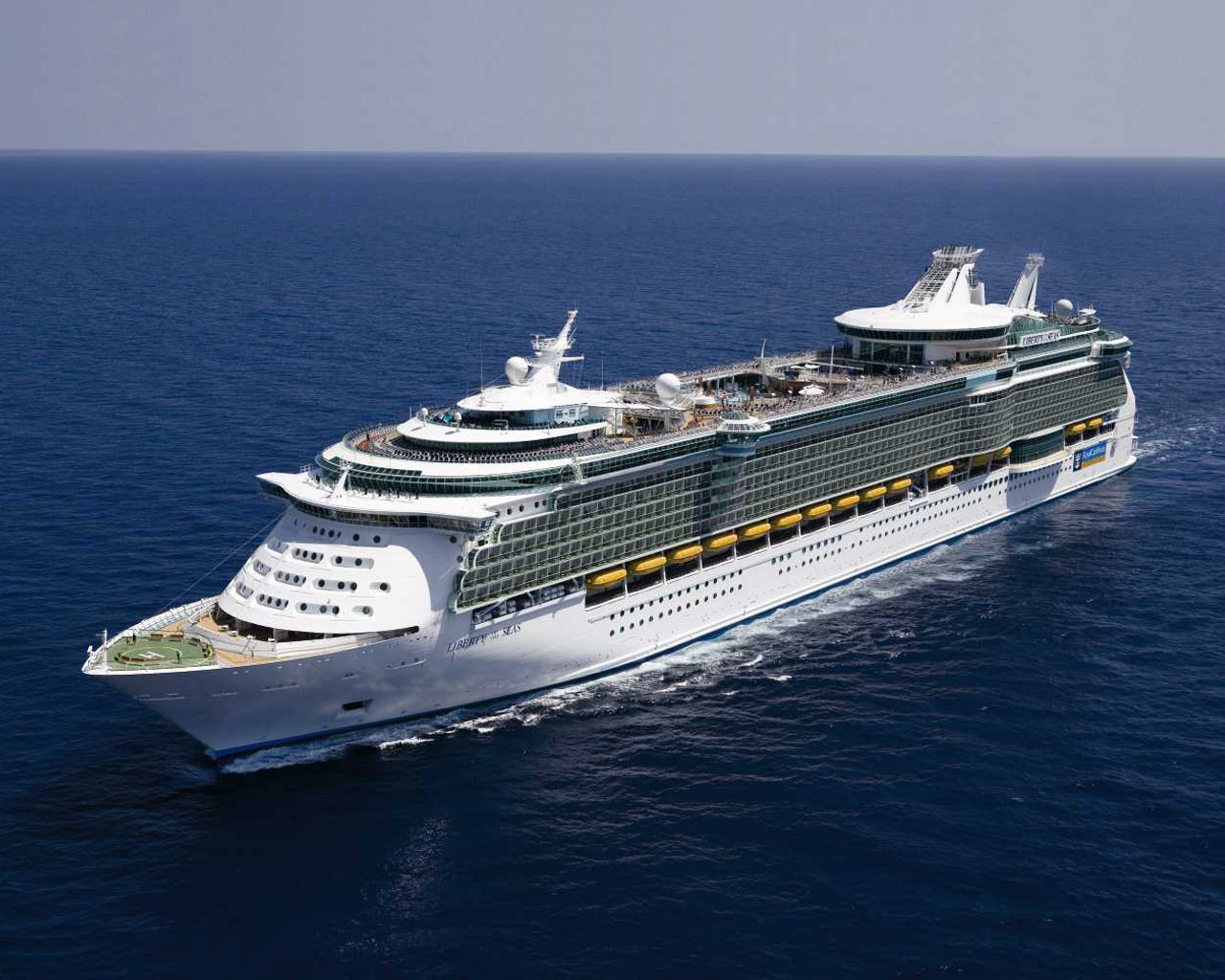royal_caribbean_expensive_ship-normal5-4